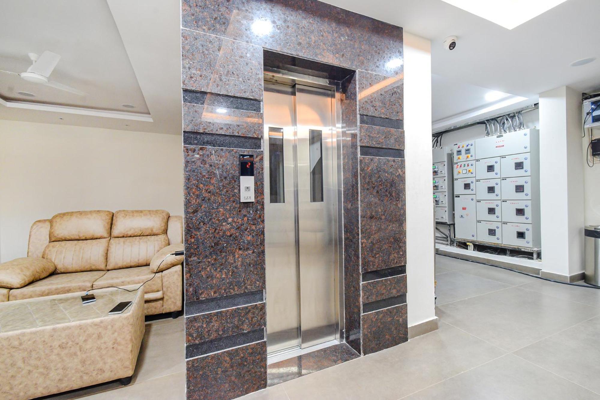 Fabhotel Seri - Nr Kims Hospital, Gachibowli Haydarabad Dış mekan fotoğraf