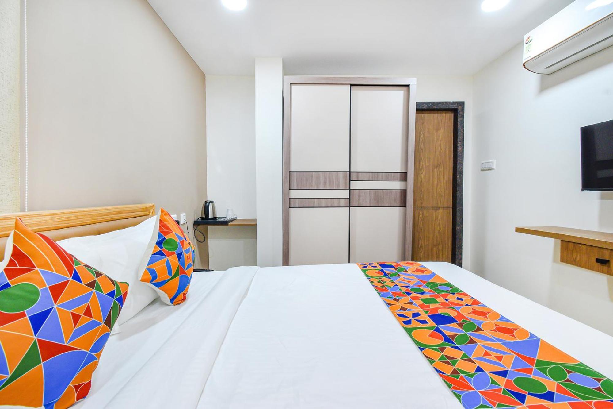 Fabhotel Seri - Nr Kims Hospital, Gachibowli Haydarabad Dış mekan fotoğraf