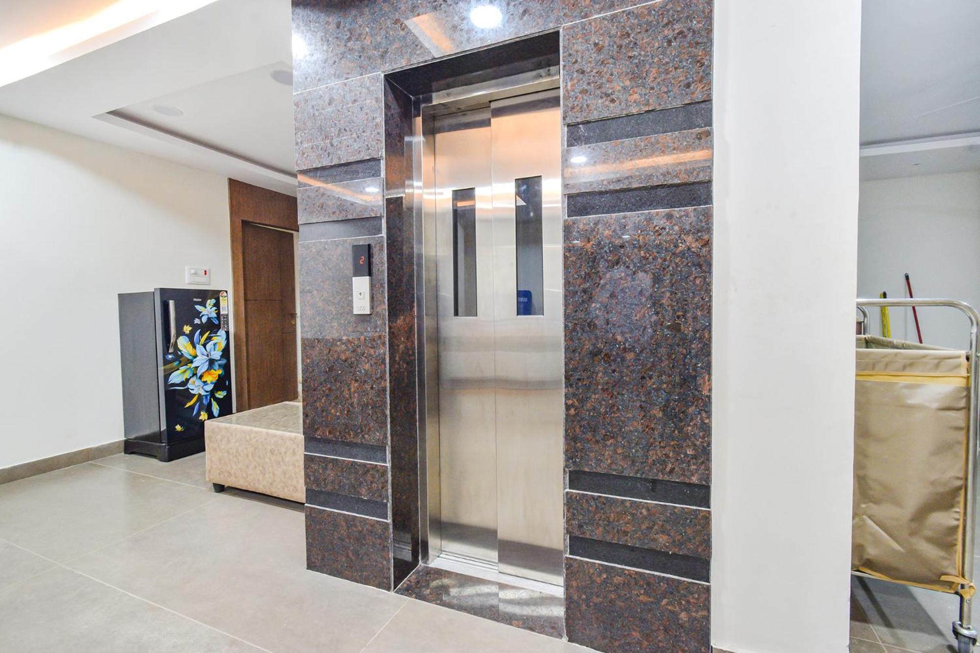 Fabhotel Seri - Nr Kims Hospital, Gachibowli Haydarabad Dış mekan fotoğraf